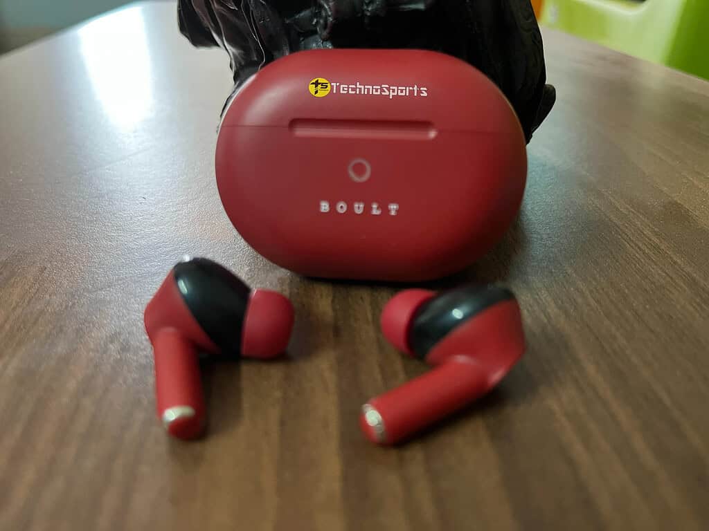 Boult W40 TWS Earbuds Review: Worth the Buy?