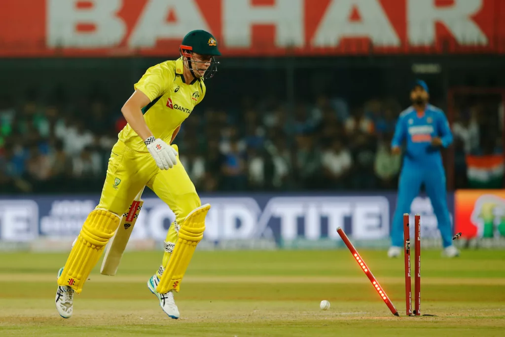 F6zWzQ1a0AAEK8o India vs Australia 2nd ODI: Gill, Iyer Power India to Dominant Victory