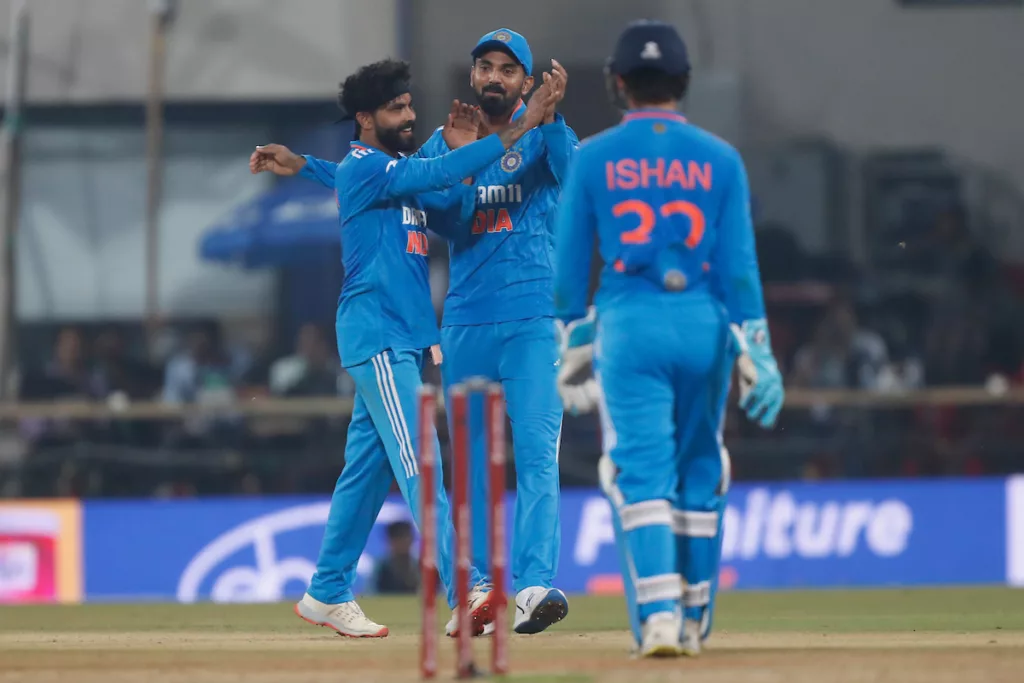 F6zXvdOaoAAMxZ2 India vs Australia 2nd ODI: Gill, Iyer Power India to Dominant Victory