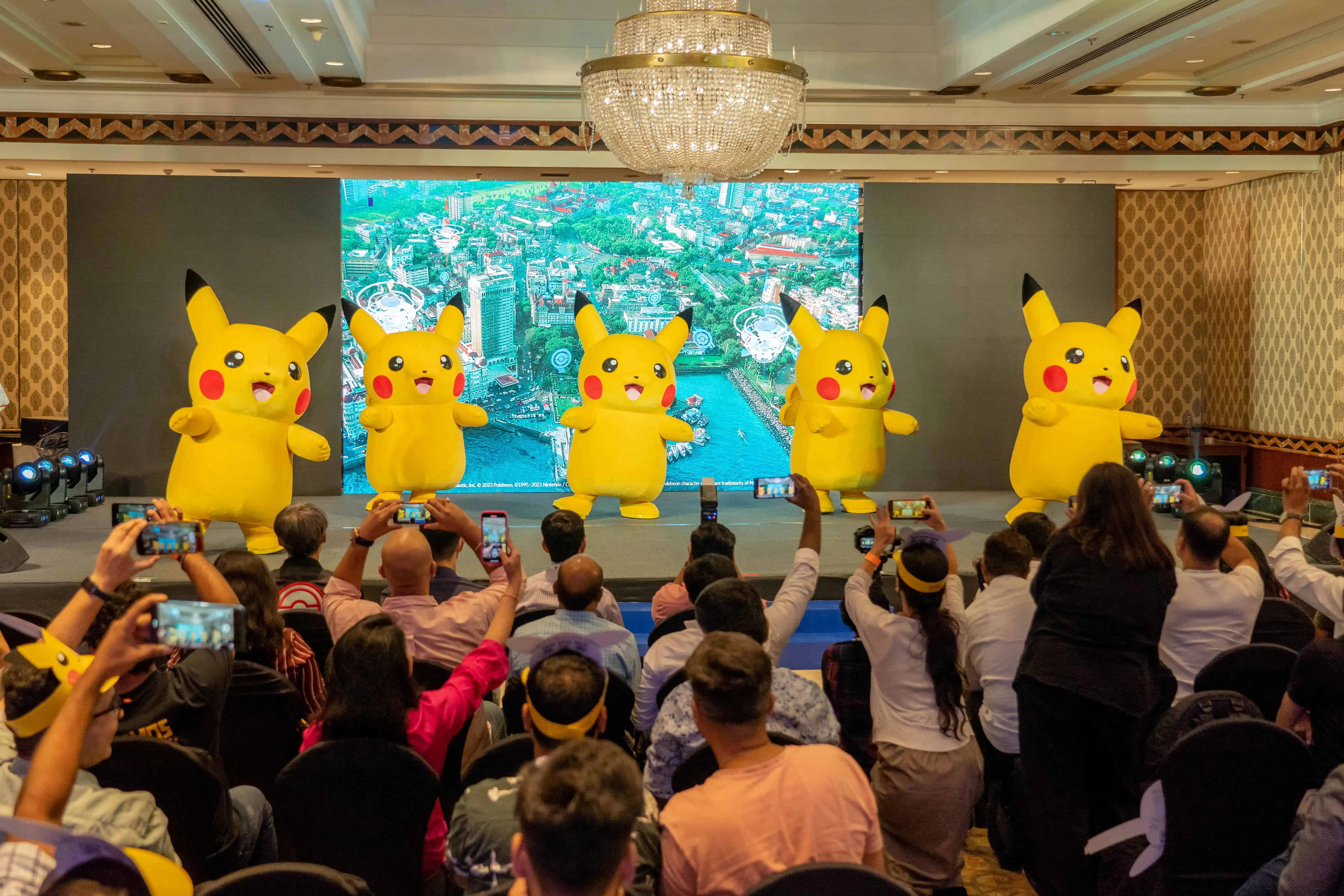 Pikachu (3) Pokémon goes Desi: Celebrates India by Launching Pokémon GO in Hindi with Niantic