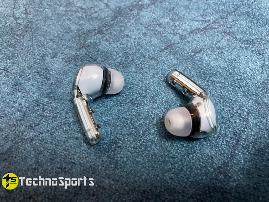 Acefast10 ACEFAST Crystal 2 Earbuds T8 review: A unique transparent TWS earbuds to give a refreshing feel