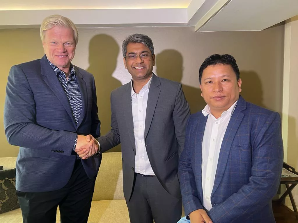 Oliver Kahn Kalyan Chaubey