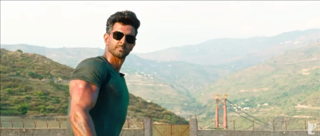 War 2: Hrithik Roshan and Jr NTR Starrer Movie Will Hit Theatres on Independence Day Weekend 2025: Check out Exciting Details