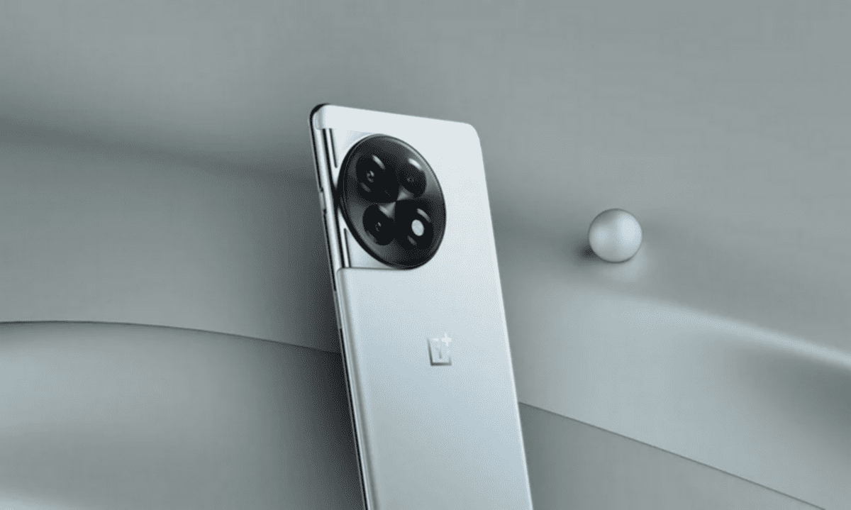 OnePlus 12R Surfaces on Certification Platforms with Model Number CPH2609