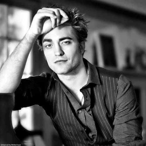 280592308 302970248718191 8832668838543323021 n Spectacular Robert Pattinson Age, Height, Bio, Career, Income, Relationships, and Family in 2024