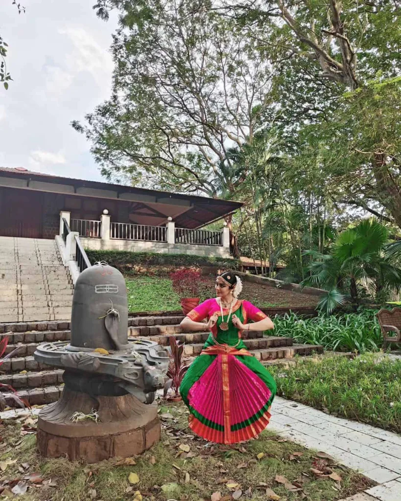 411283756 345386191443259 8776739144214059167 n Attractive Adah Sharma Age, Height, Bio, Net Worth, Income, Assets, and Family in 2024