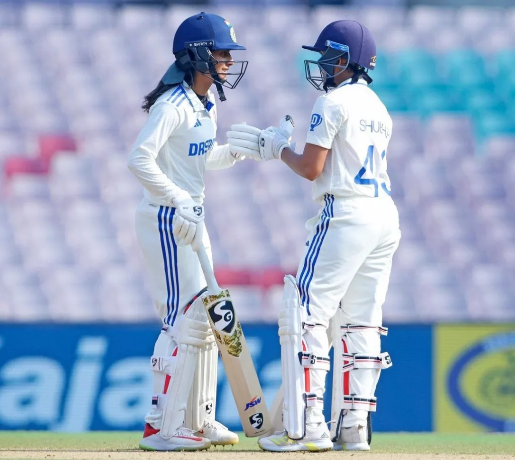 GBUSKjBacAAMuNV IND vs ENG - India Makes History: Second Team in 88 Years to Score 400+ Runs in a Day in Women’s Tests