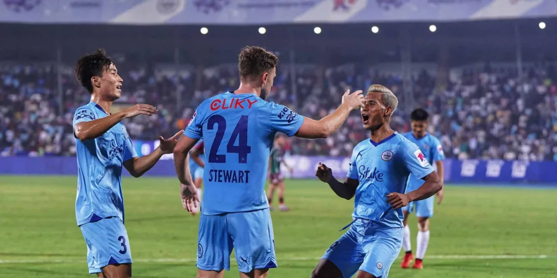 Greg Stewart Bipin Singh Mumbai City FC vs Mohun Bagan