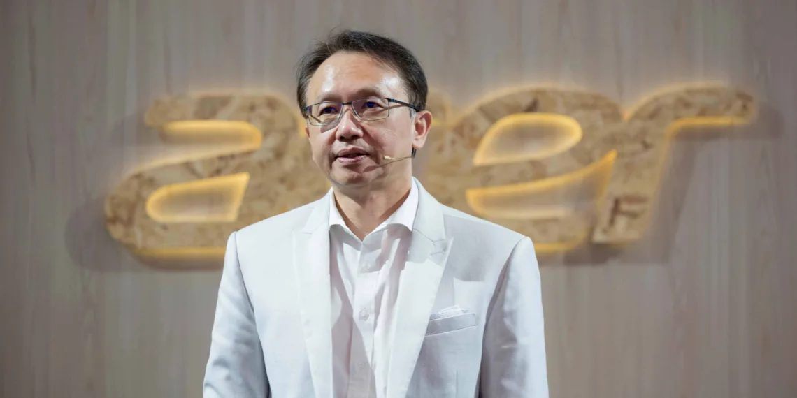 Jason Chen, CEO of Acer India, announces Make in India Commitment