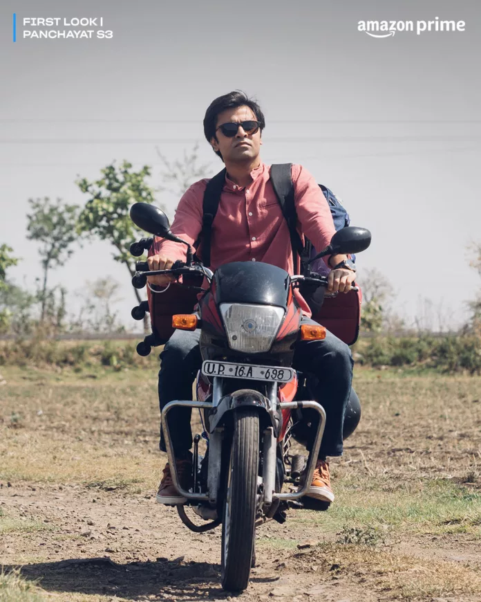 Panchayat-Web-Series-Season-3-First-Look Panchayat Season 3 OTT Release Date