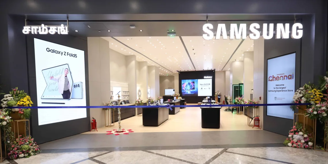 Samsung opens premium Experience Store at Phoenix Mall in Chennai
