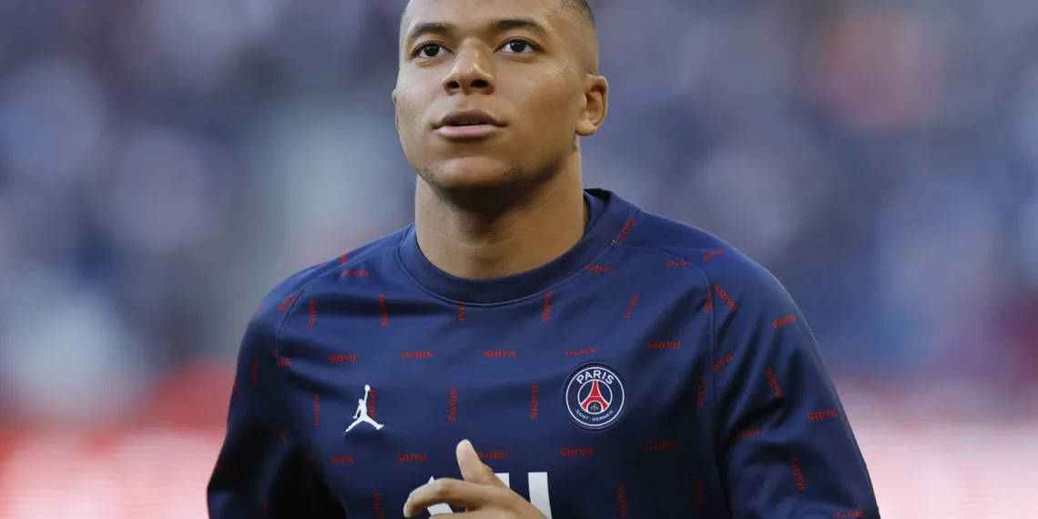Real Madrid Initiates New Bid for Kylian Mbappe with Mid-January Deadline as PSG Forward's Transfer Saga Continues