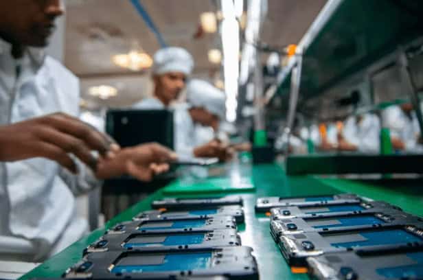 image 456 India's Mobile Manufacturing Projected to Soar to $50 Billion in FY24