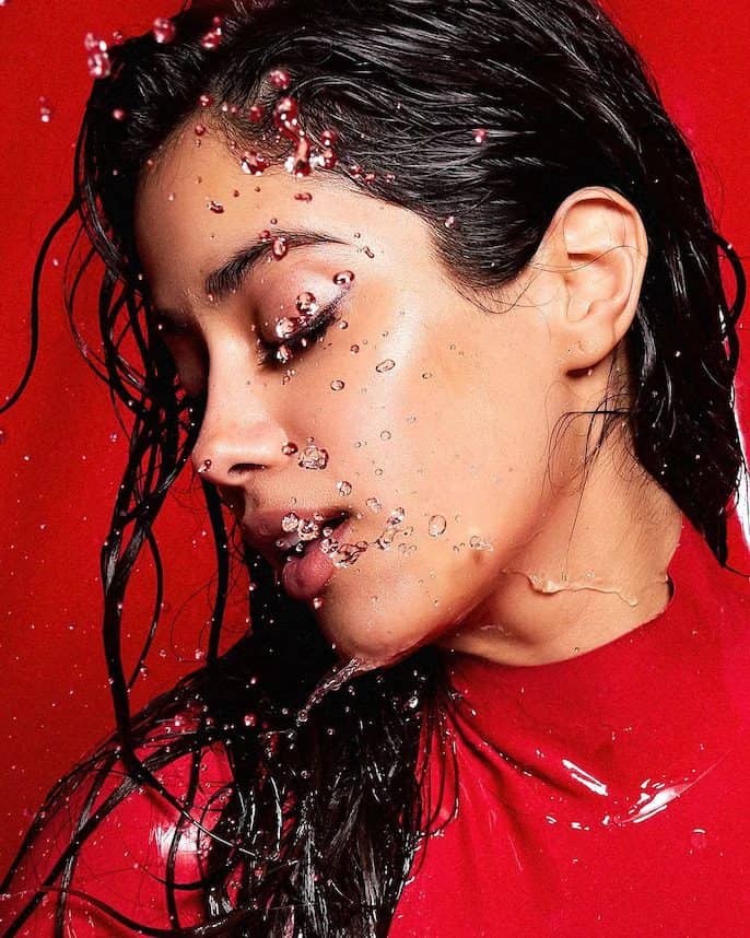 janhvi Dazzling in Red: Janhvi Kapoor Wows as She Extends Season's Greetings with her new photoshoot