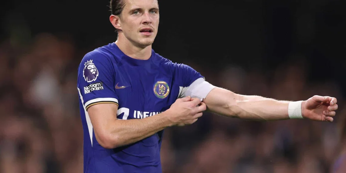 LONDON, ENGLAND - OCTOBER 02: Conor Gallagher of Chelsea looks on during the Premier League match between Fulham FC and Chelsea FC at Craven Cottage on October 02, 2023 in London, England. (Photo by Ryan Pierse/Getty Images)