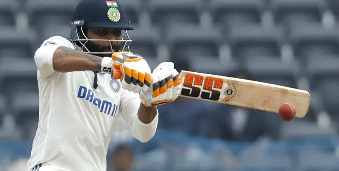 Cricket - First Test - India v England - Rajiv Gandhi International Stadium, Hyderabad, India - January 27, 2024 India's Ravindra Jadeja in action REUTERS/Francis Mascarenhas