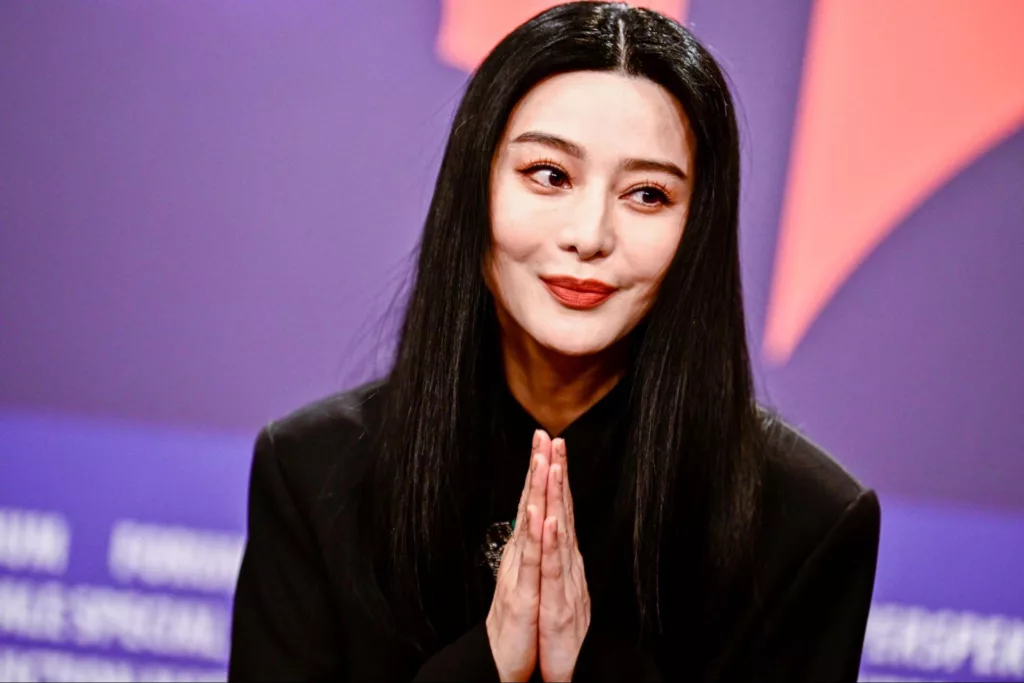 Fan Bingbing Fan Bingbing: China's Most Famous Actress, Know all details in 2024 (August 7)