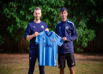 Ishaan Shishodia signs for Mumbai City FC until 2027