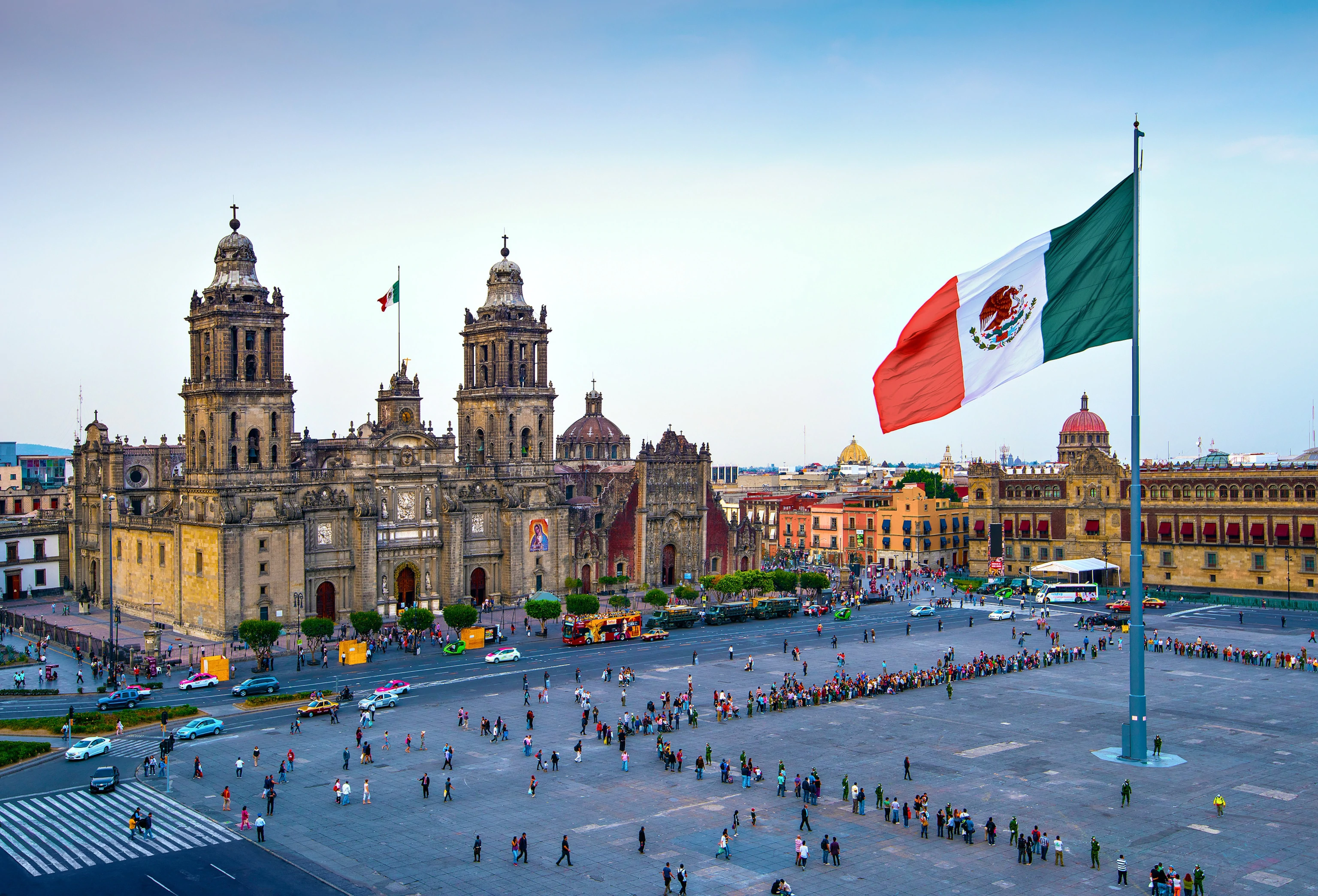 metropolitan cathedral zocalo mexico city Cheapest Places to Buy Pixel 6a in the World (April 27)
