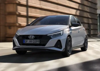 The watermark is made by "Batch Image Watermark". Official website homepage: http://www.arwer.com  (Upgrading to professional features will no longer display this information)