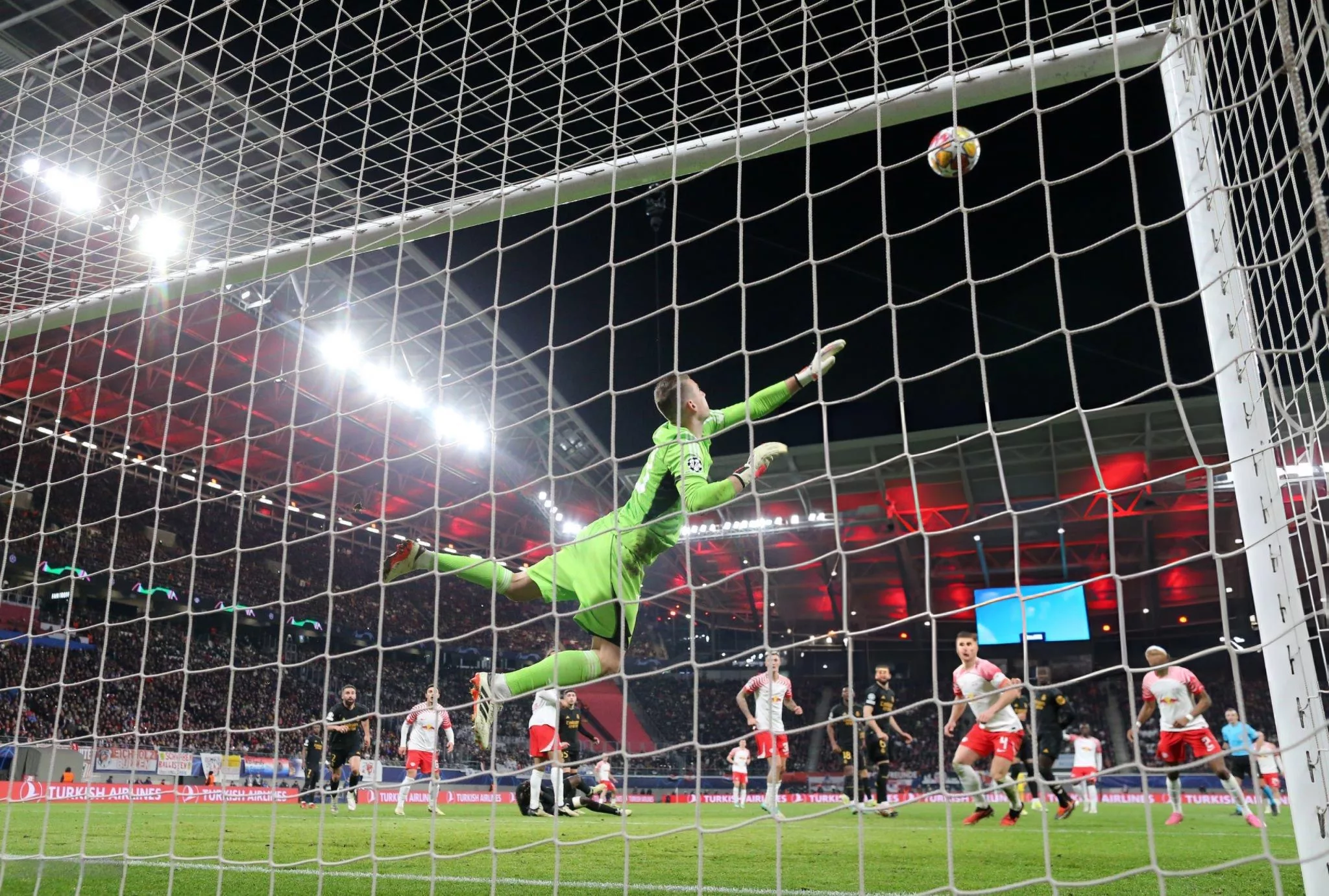 Andriy Lunin Real Madrid RB Leipzig