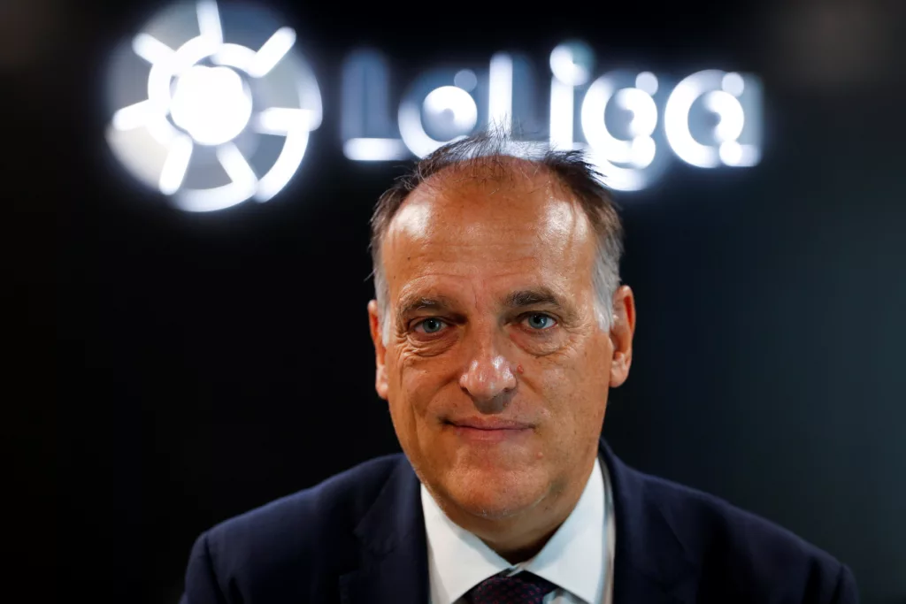 LYNXMPEG36118 Barcelona's Financial Issues: What Xavi's Successor, the Next Coach Needs to Know