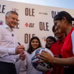 “Always play with a smile on your face” – Ole Gunnar Solskjaer advises football enthusiasts of OSCAR Foundation in Mumbai