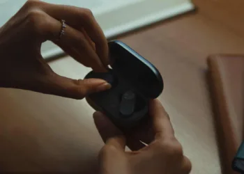 OnePlus Launches "We Don't Settle" Audio Brand Campaign with Original Track by Hanumankind