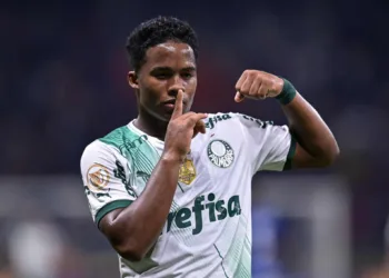 BELO HORIZONTE, BRAZIL - DECEMBER 06: Endrick of Palmeiras celebrates after scoring the team's first goal during the match between Cruzeiro and Palmeiras as part of Brasileirao 2023 at Mineirao Stadium on December 06, 2023 in Belo Horizonte, Brazil. (Photo by Pedro Vilela/Getty Images)