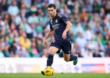 SEVILLE, SPAIN - DECEMBER 09: Brahim Diaz of Real Madrid runs with the ball during the LaLiga EA Sports match between Real Betis and Real Madrid CF at Estadio Benito Villamarin on December 09, 2023 in Seville, Spain. (Photo by Diego Souto/Getty Images)
