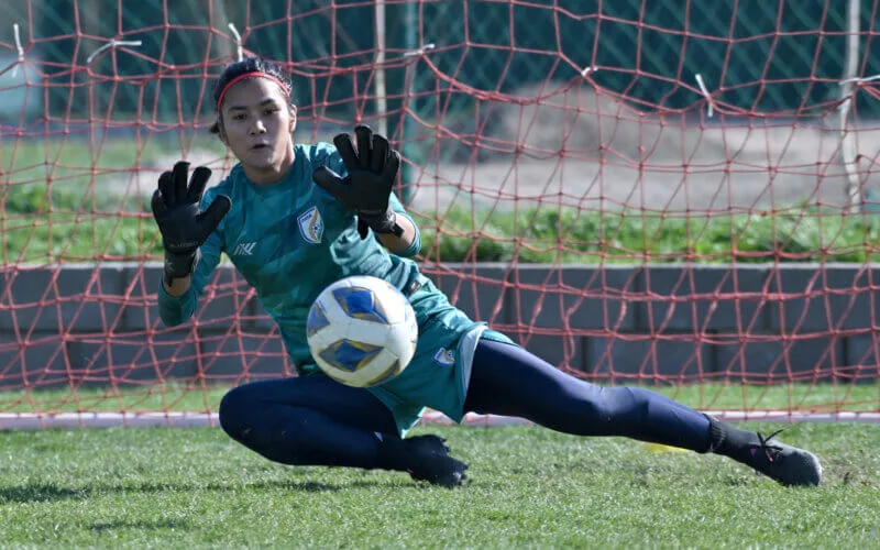 Indian Women’s Team Goalkeeper, Panthoi Chanu Joins Australian Club Metro United