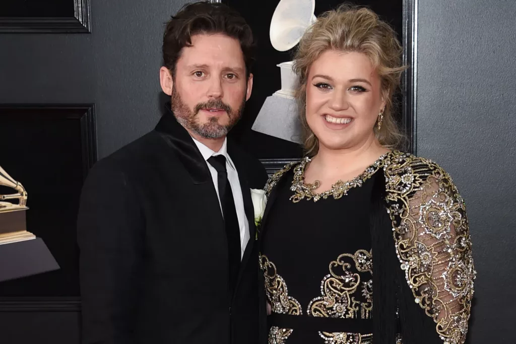 dp98 Magnificent Kelly Clarkson Net Worth, Career, Heights, Relationship Lows, and Other Ups