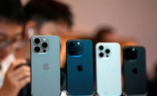 image 2 147 jpg iPhone Sales Decline by 24% in China During Early 2024