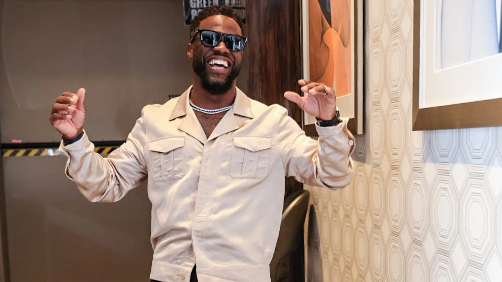 Kevin Hart Net Worth: Get A Complete Updates on Kevin Hart Net Worth, Age, Height, Weight, and More