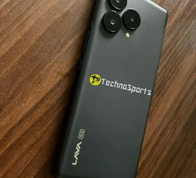 Lava Blaze Curve 5G Review: Lava Shines Again!