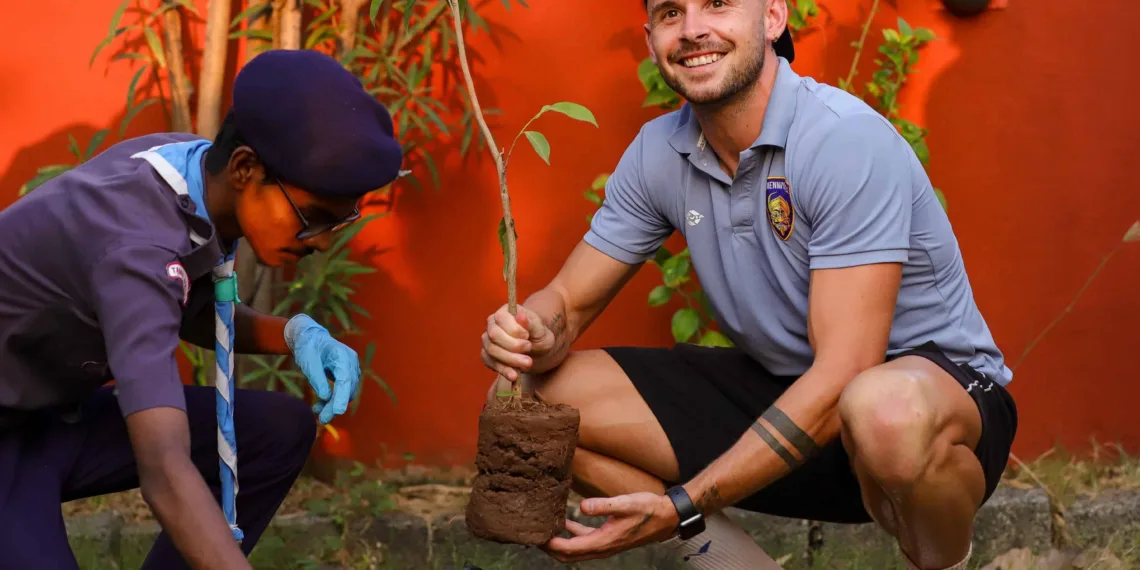 Chennaiyin FC and HCLFoundation Forge Partnership for Social Good in ISL's 10th Season