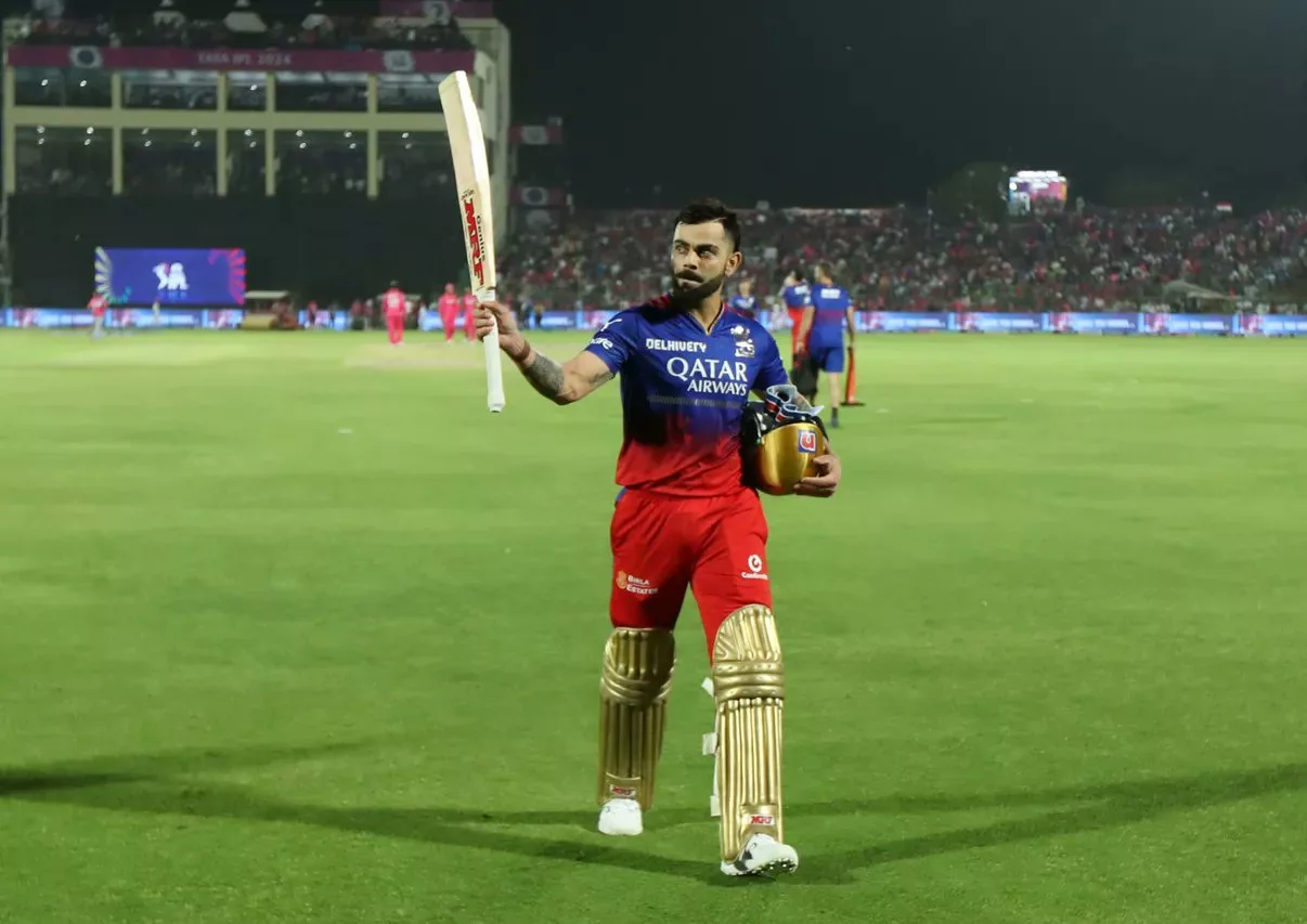 Virat Kohli Creates History as he surpasses 7500 Runs Milestone in IPL