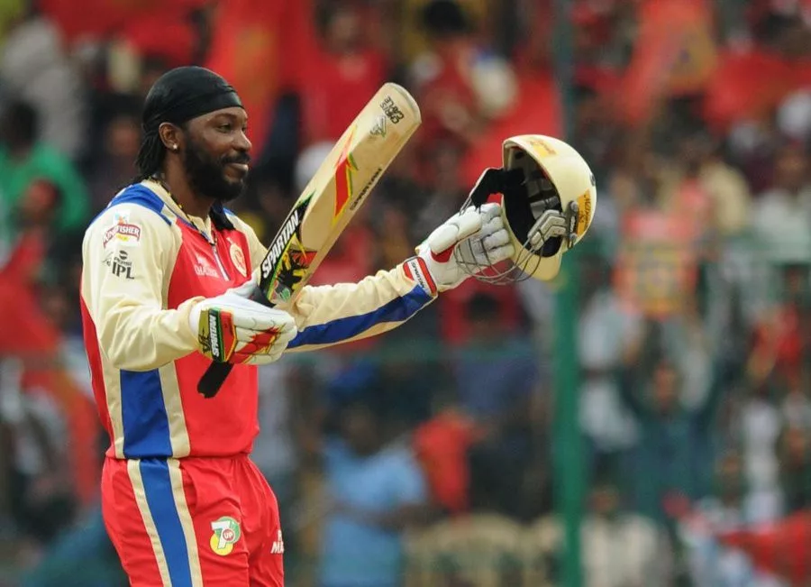 image 5 53 jpg Top 10 Longest Sixes in IPL History