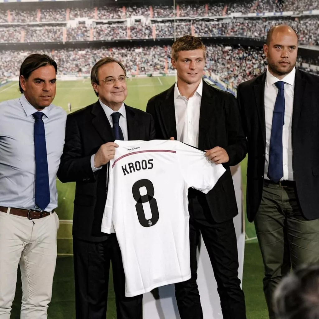 17 de julio de 2014 el dia de mi presentacion en el Real Madrid el dia que cambio mi vida. Mi vida como futbolista pero sobre todo como persona Toni Kroos, Real Madrid's Legendary Midfielder To Retire At The End of Euro 2024