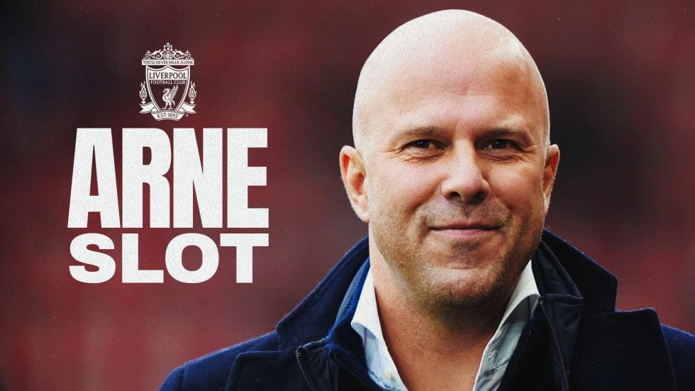 Arne Slot Image Credits Liverpool Arne Slot Heading to Liverpool: Tactical Analysis and the Potential to Transform the Reds into a Dominant Force Again