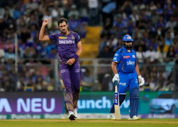 Mitchell Starc KKR vs Mi