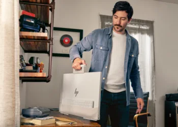 HP's Stylish Laptop Lineup: Elevate Your Digital Experience