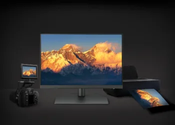 BenQ Launches the SW242Q Monitor: A Masterpiece for Creative Professionals