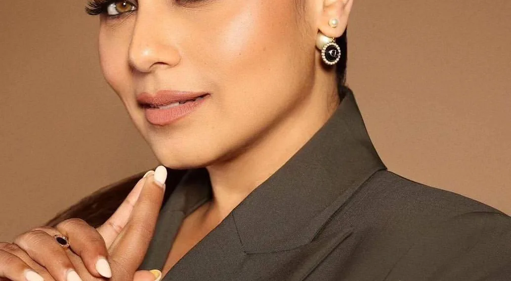 Bollywood Actors Who Stay Away From Social Media Featuring Aamir Khan, Ranbir Kapoor And More