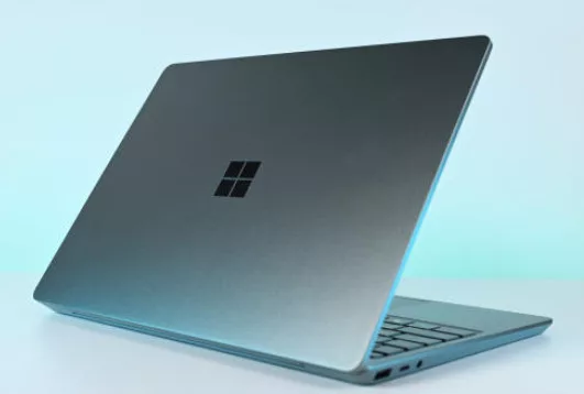 image 18 90 jpg Surface Laptop with Snapdragon X Elite: Early Benchmarks Confirm Impressive Performance and Battery Life Potential