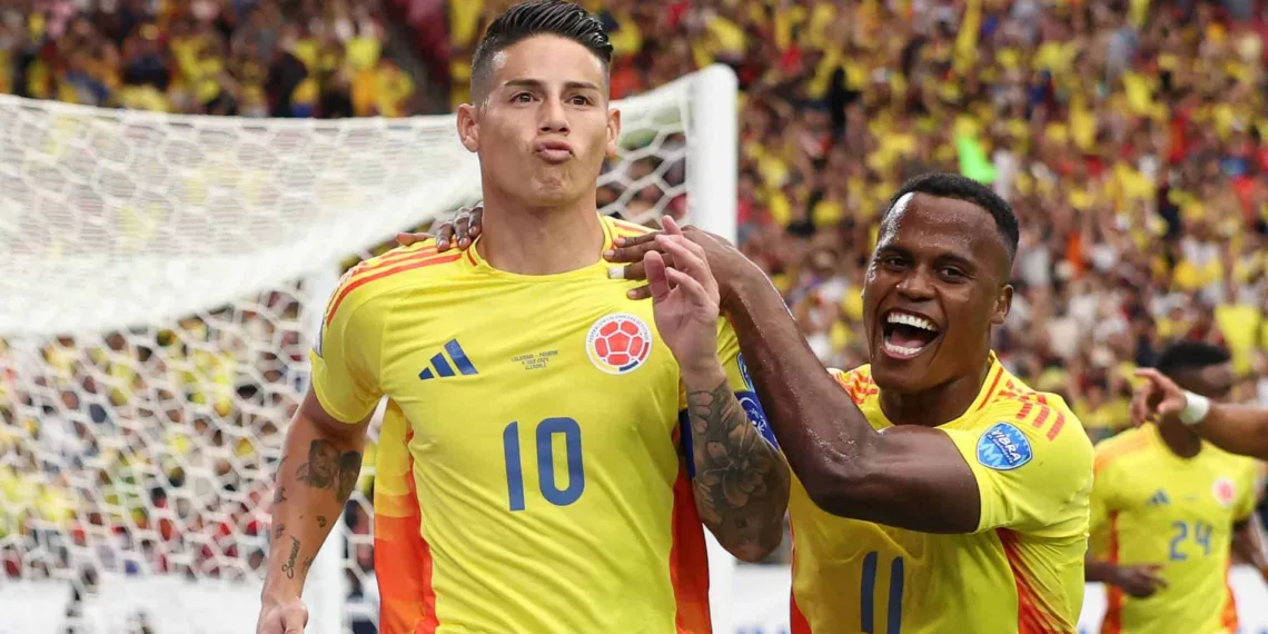 GLENDALE, ARIZONA - JULY 06: James Rodriguez of Colombia celebrates after scoring the team's second goal during the CONMEBOL Copa America 2024 quarter-final match between Colombia and Panama at State Farm Stadium on July 06, 2024 in Glendale, Arizona.   Jamie Squire/Getty Images/AFP (Photo by JAMIE SQUIRE / GETTY IMAGES NORTH AMERICA / Getty Images via AFP)