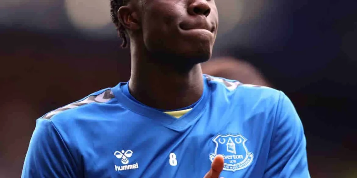 Amadou Onana Aston Villa