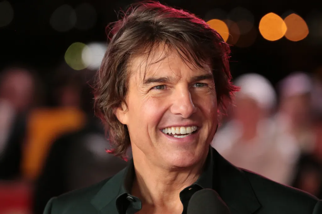 Tom cruise Top 10 Extraordinary Most Handsome Man in the World as of 2025