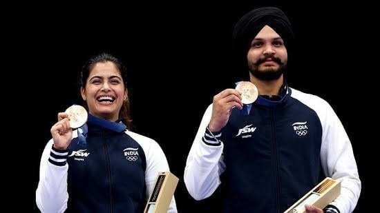 image 15 11 Manu Bhaker and Sarabjot Singh Win Bronze in 10m Air Pistol Mixed Team at Paris Olympics