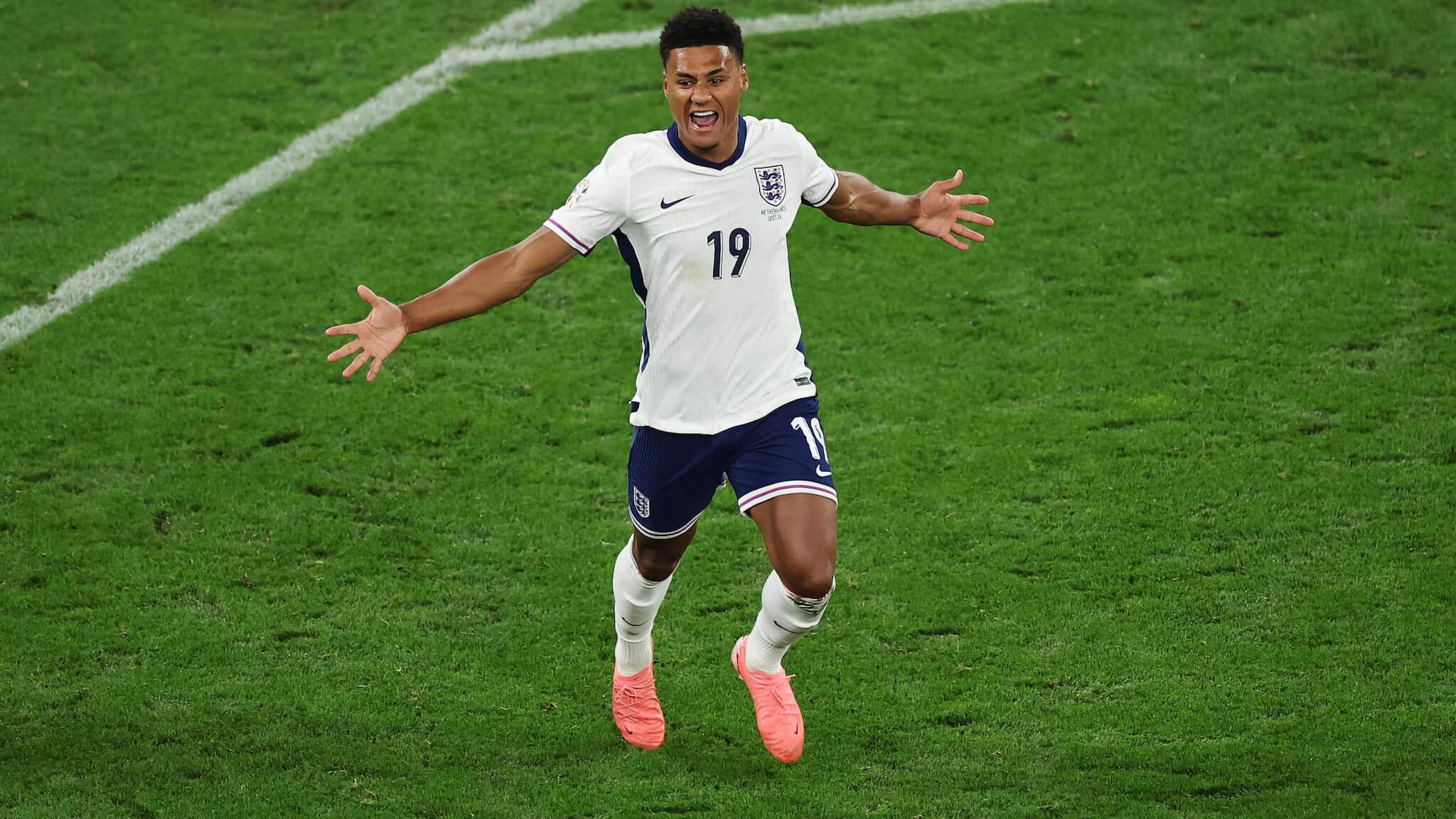 How Ollie Watkins’ Brief Appearance Became a Defining Moment in England’s EURO 2024 Semi-Final Victory